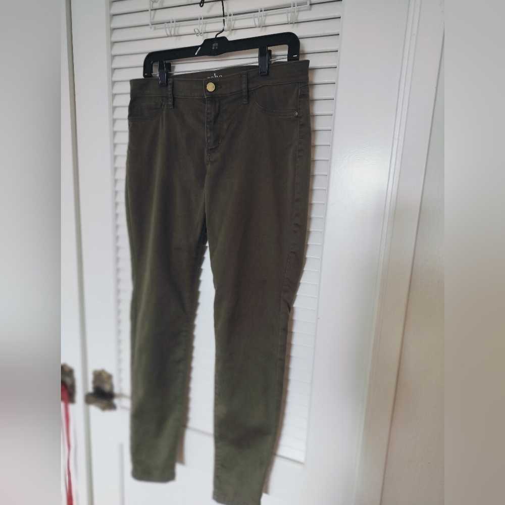 New York & Company Soho Jeans Crosby Slim Leg Pant Olive Green Size 8